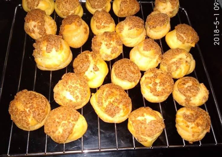 Choux craquelin