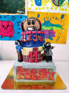 Una foto de Decoración Torta Roblox