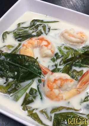 รูปของ ใบเหลียงต้มกะทิกุ้งสด