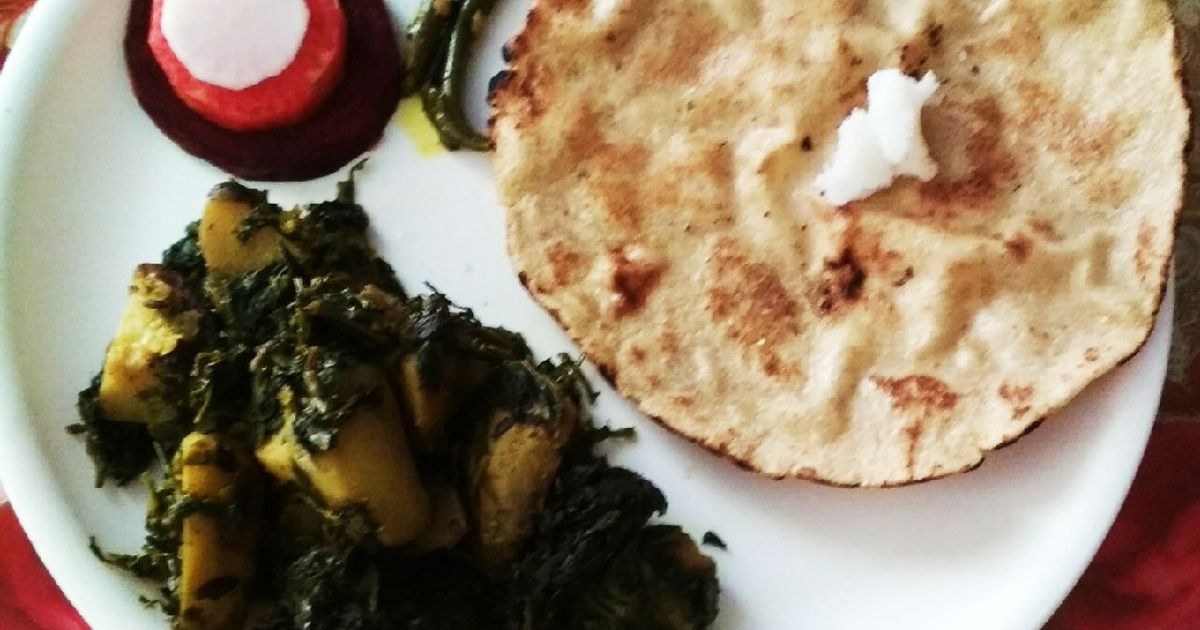 Methi Alu With Makke Ki Roti Recipe by Anita Uttam Patel - Cookpad