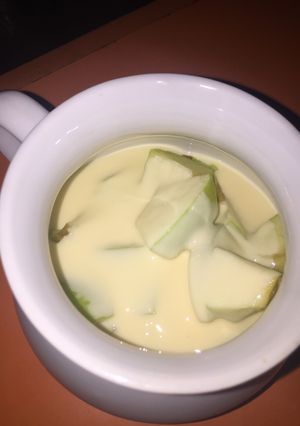 A picture of Fruit yogurt.