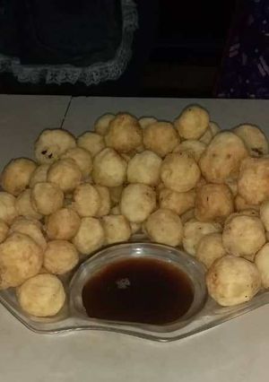Una foto de Buñuelos de Yuca Curso Master Junior Chef