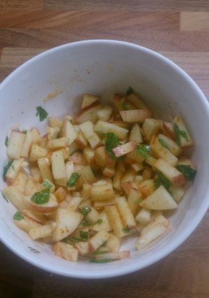 A picture of Apple chutney.