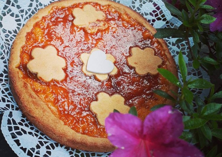 Crostata alla marmellata per la festa della mamma