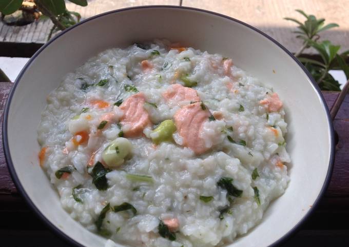 Resep Salmon Porridge with Edamame (MPASI 12m+), Lezat Sekali