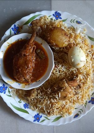 চিকেন বিরিয়ানি (chicken biryani recipe in Bengali) রেসিপির প্রধান ছবি