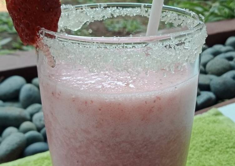 Bagaimana Membuat Strawberry Smoothies #KetikaBuahMasukDapur, Sempurna
