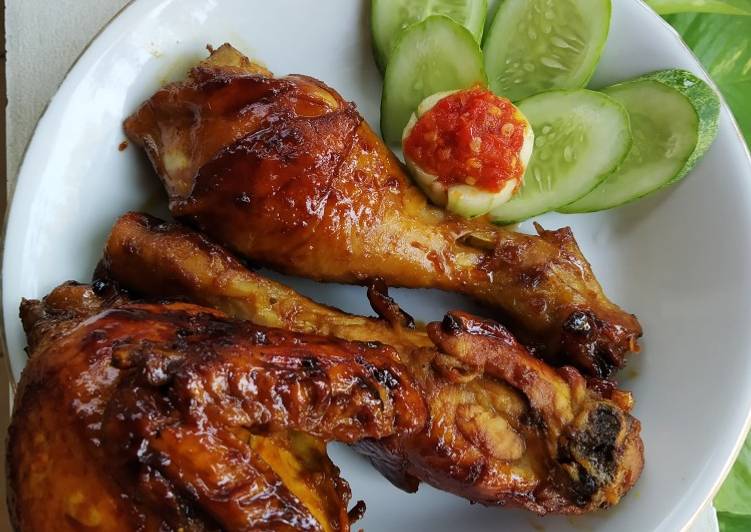 Resep Ayam  Bakar  Bumbu  Kuning  barbecue chicken