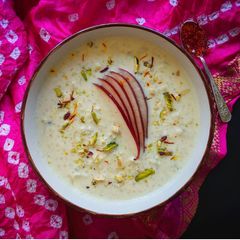 A picture of Quinoa Apple Kheer.