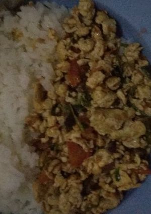 A picture of Scrambled eggz.