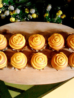 Foto resep Bola Bola Ubi Kopong Choco
