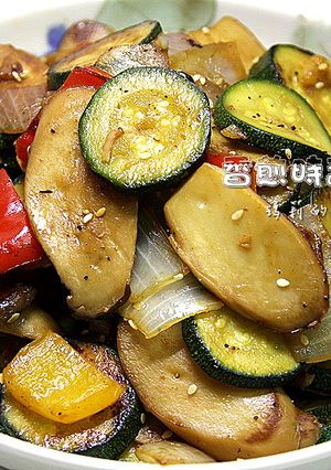 瑪莉廚房：香煎時蔬杏鮑菇 的食譜成品照片