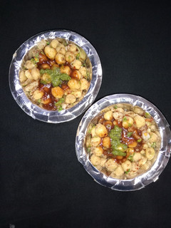 छोले सलाद (Chole Salad recipe in Hindi) रेसिपी मुख्य फोटो
