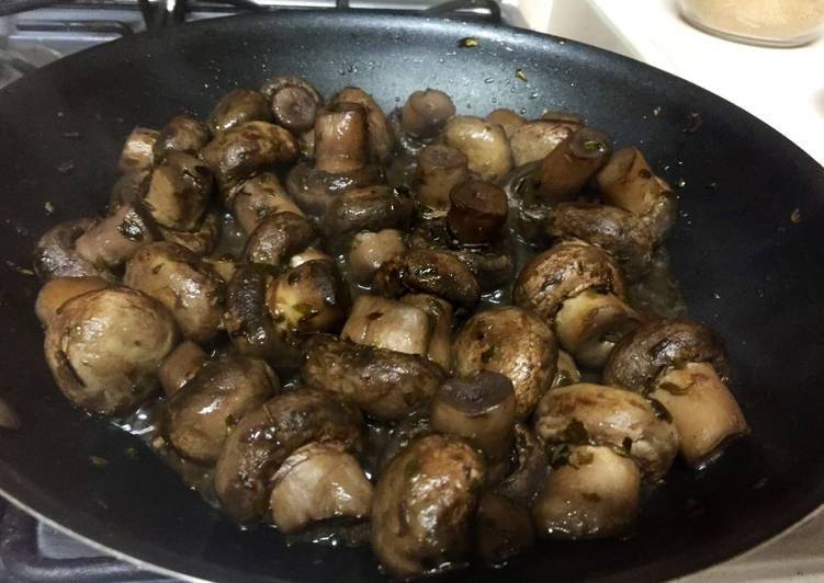 Simple Way to Make Homemade Quick and Easy Sauteed Mushrooms