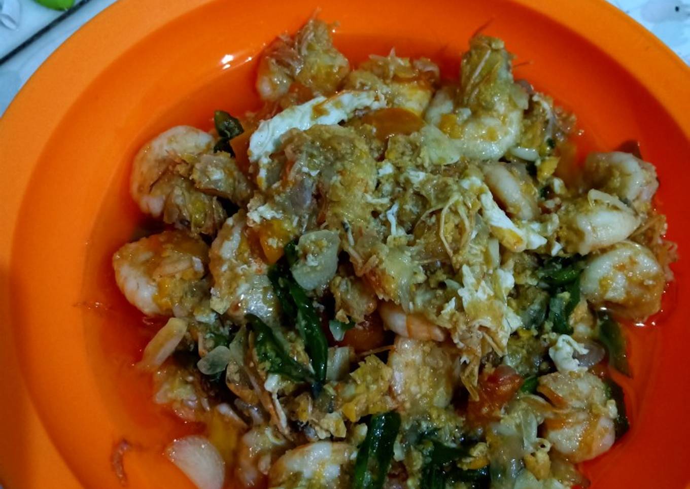 Tumis udang dengan telor