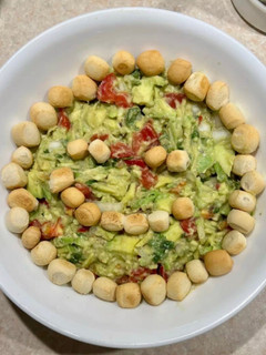 A picture of Guacamole dip 🥑🍅🍋 🇲🇽.