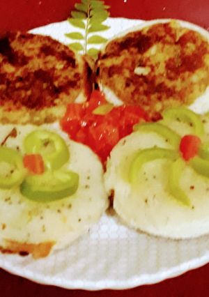ब्रेड इडली (bread idli recipe in Hindi) रेसिपी मुख्य फोटो