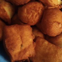 Mandazi A picture of Mandazi.