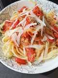 Pâtes au thon et tomates cerises