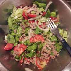 A picture of Ensalada 🤗.