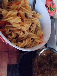 A picture of Simple and easy pasta.