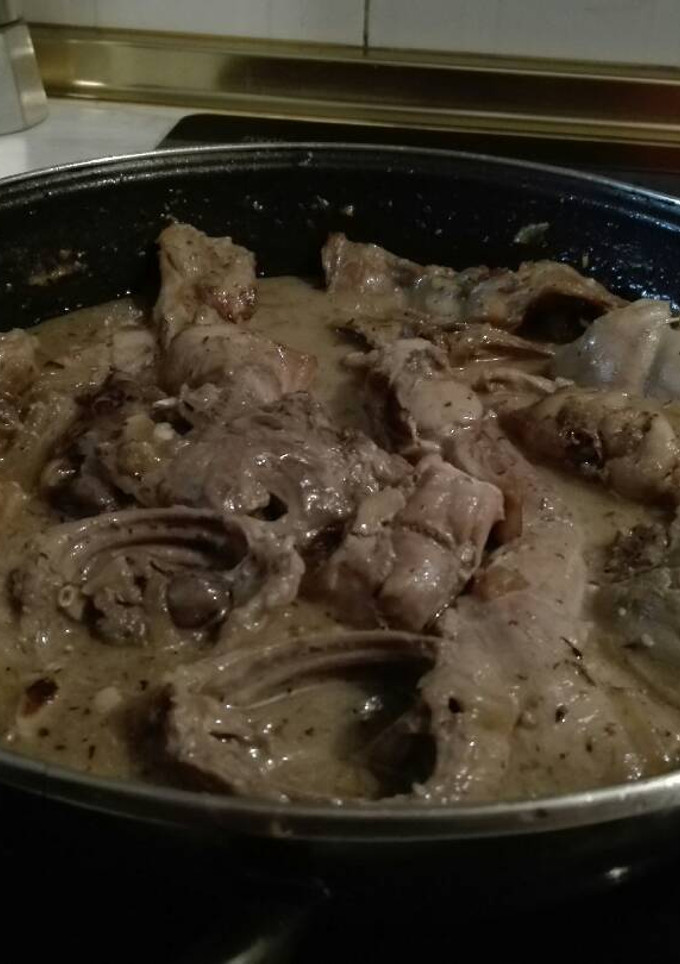 Una foto de Conejo en salsa