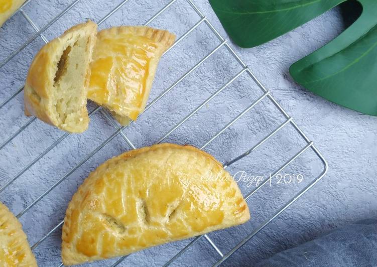 Korean Sweet Potato (Hand) Pie