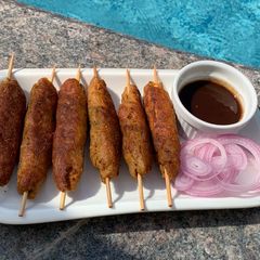 A picture of Chicken seekh kabab.