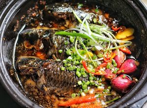 Hình của món CƠM NHÀ | CÁ RÔ KHO TỘ.