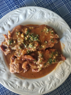 Una foto de Pies de cerdo a la cerveza