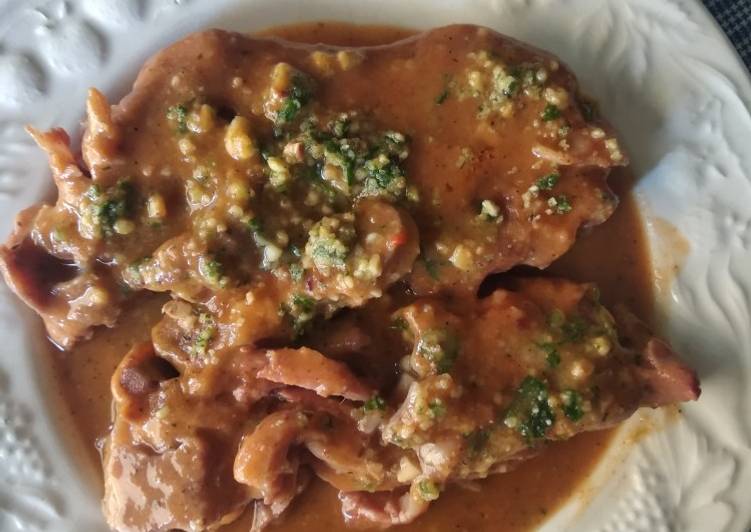 Pies de cerdo a la cerveza