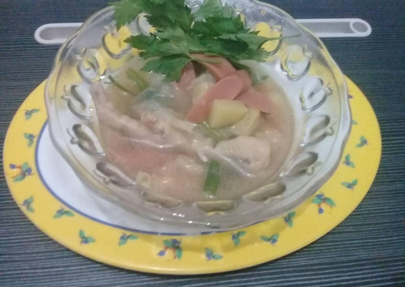 Sop ayam ceker