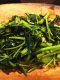 Stir-Fried Water Spinach Taught by a Taiwanese Friend