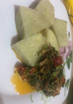 A picture of Smoked Fish Vegetable Sauce.