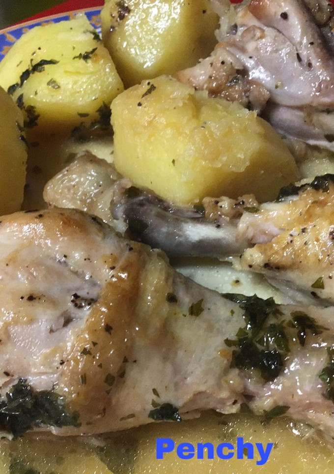 Una foto de Jamoncitos de pollo en olla exprés