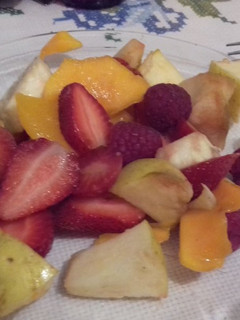 Una foto de Ensalada de frutas para el desayuna de las güeras