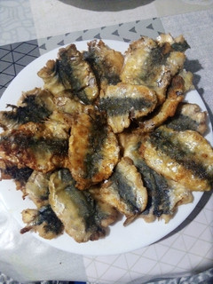 Una foto de Sardinas rebozadas con sémola