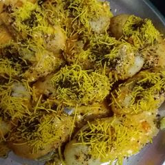 A picture of Dahi puri.