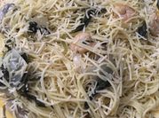 A picture of white fungus