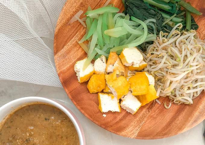 How to Cook Appetizing Pecel Sayur