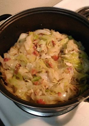 A picture of Fried Cabbage w/ Bacon, Garlic, and Onions.