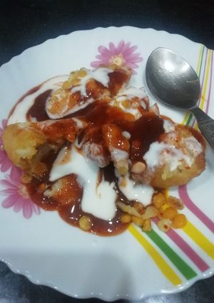 A picture of Tikki Chaat.