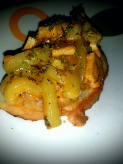 Una foto de Pepino en salsa de ajo y tofu