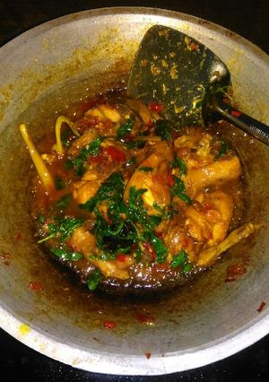 Foto resep Ayam rica-rica kemangi pedas manis