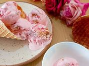 A picture of amul cream desserts