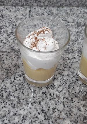 Una foto de Suspiro limeño