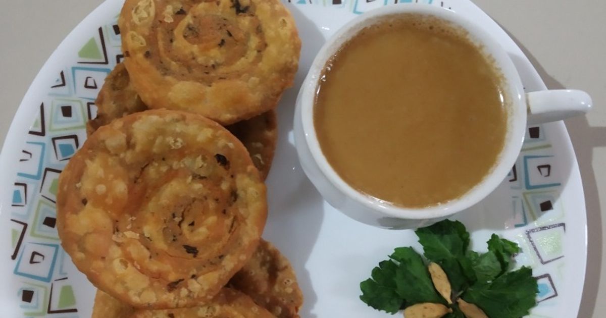 Mathdi Charulata Faldu દ્વારા રેસીપી મેથી ની મઠડી(Methi Mathdi Recipe In ...