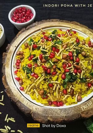 A picture of Indori Poha With Jeeravan Masala (Street Style).