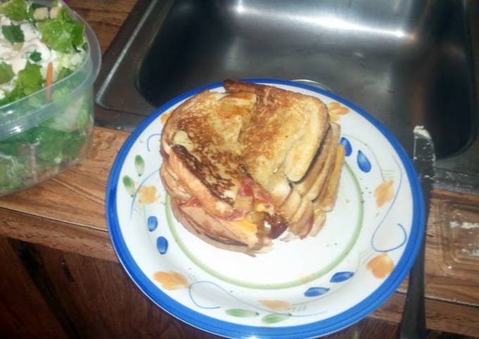 dudes grilled cheese pizza sandwiches