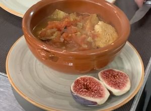 Una foto de Sopa de tomate extremeña